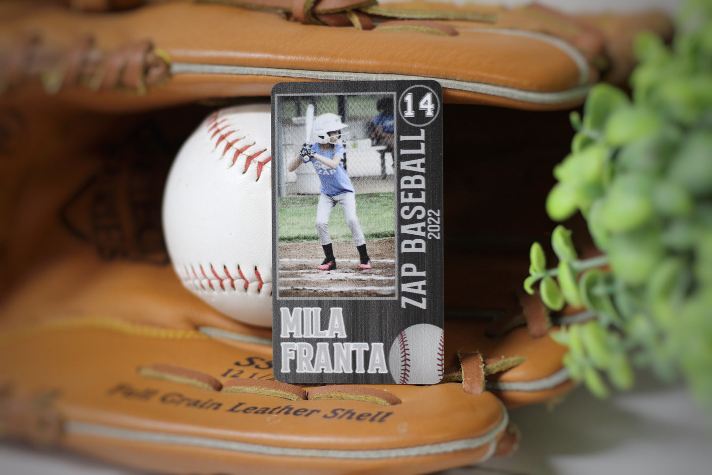 Personalized Metal Baseball Card, Trading Card, Memory Sentimental Gift for End of Season Baseball Softball Team Gifts, Custom Baseball Card